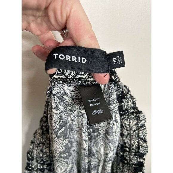 Torrid Womens Pants Floral Black White Challis Pull On Boho High Rise Size 3 - Picture 11 of 11